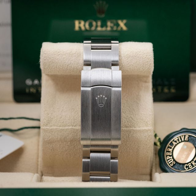 Rolex Oyster Perpetual 124300 Image 5